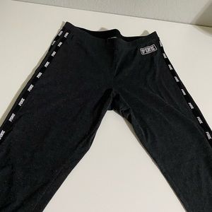 Black/gray leggings